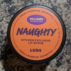 Lush Naughty Lip Scrub